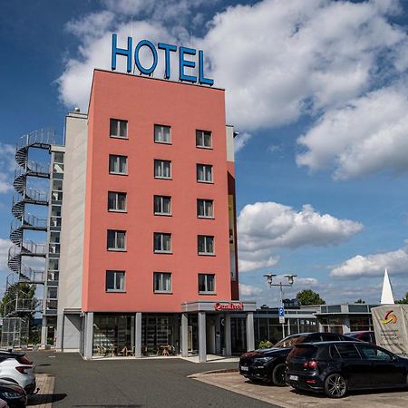 Qualitel Wilnsdorf Hotel Buitenkant foto